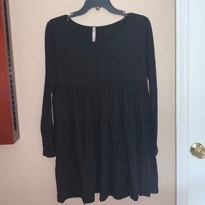 Black long sleeve dress